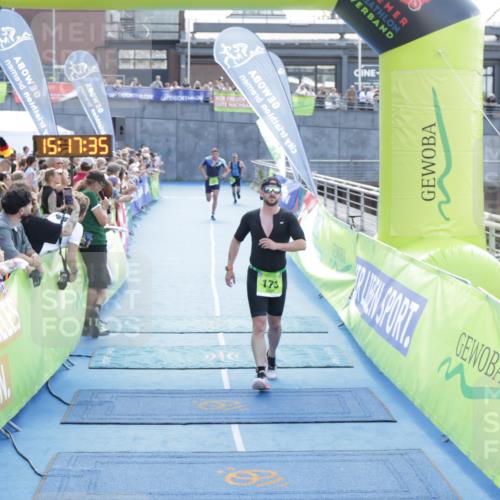 10.08.2025 - GEWOBA Citytriathlon Bremen H.Heesch http://msf.ph/oto/8554166 10.08.2025 15:17:39 Ziel 173 meine-sportfotos.de