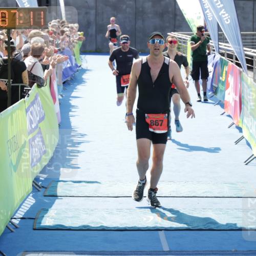 10.08.2025 - GEWOBA Citytriathlon Bremen H.Heesch http://msf.ph/oto/8554189 10.08.2025 14:07:14 Ziel 606, 677, 727, 812, 837, 867 meine-sportfotos.de