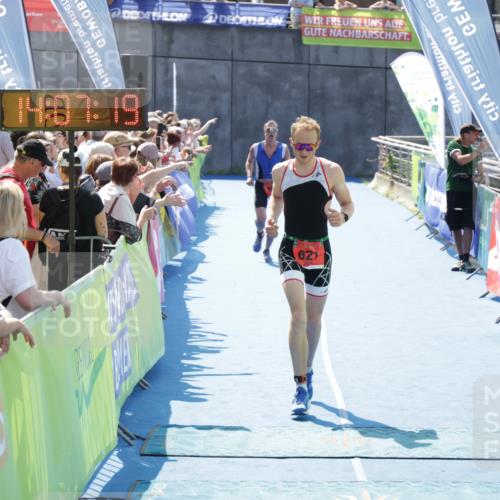 10.08.2025 - GEWOBA Citytriathlon Bremen H.Heesch http://msf.ph/oto/8554209 10.08.2025 14:07:22 Ziel 621, 727, 837, 867, 898 meine-sportfotos.de