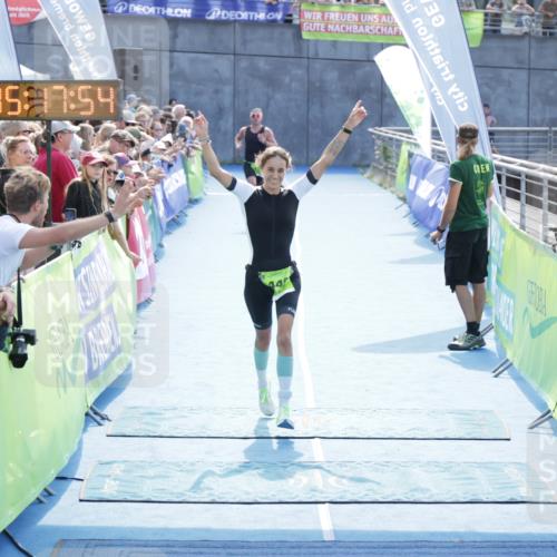 10.08.2025 - GEWOBA Citytriathlon Bremen H.Heesch http://msf.ph/oto/8554222 10.08.2025 15:17:58 Ziel 235, 446 meine-sportfotos.de