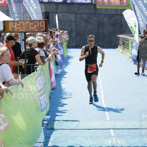 10.08.2025 - GEWOBA Citytriathlon Bremen H.Heesch http://msf.ph/oto/8554239 10.08.2025 14:07:32 Ziel 767, 898 meine-sportfotos.de