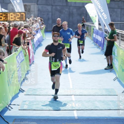 10.08.2025 - GEWOBA Citytriathlon Bremen H.Heesch http://msf.ph/oto/8554343 10.08.2025 15:18:31 Ziel 121, 129, 164, 201 meine-sportfotos.de