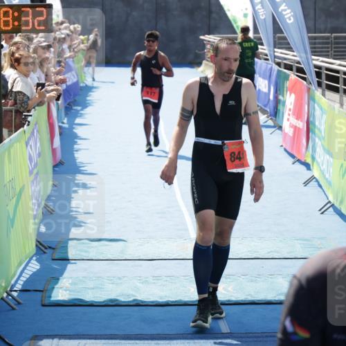 10.08.2025 - GEWOBA Citytriathlon Bremen H.Heesch http://msf.ph/oto/8554361 10.08.2025 14:08:35 Ziel 717, 751, 771, 844 meine-sportfotos.de