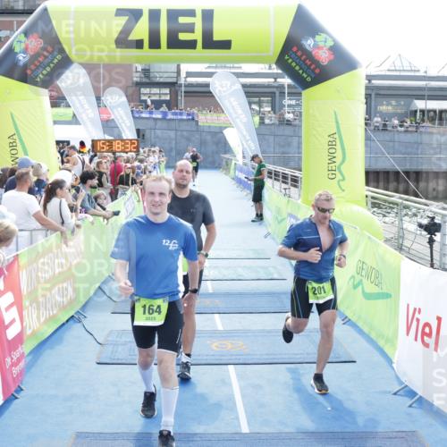 10.08.2025 - GEWOBA Citytriathlon Bremen H.Heesch http://msf.ph/oto/8554366 10.08.2025 15:18:36 Ziel 121, 129, 164, 201 meine-sportfotos.de
