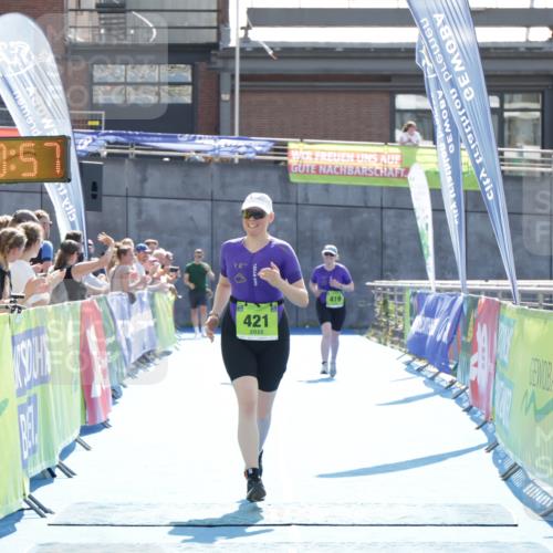 10.08.2025 - GEWOBA Citytriathlon Bremen H.Heesch http://msf.ph/oto/8554397 10.08.2025 15:51:01 Ziel 421 meine-sportfotos.de