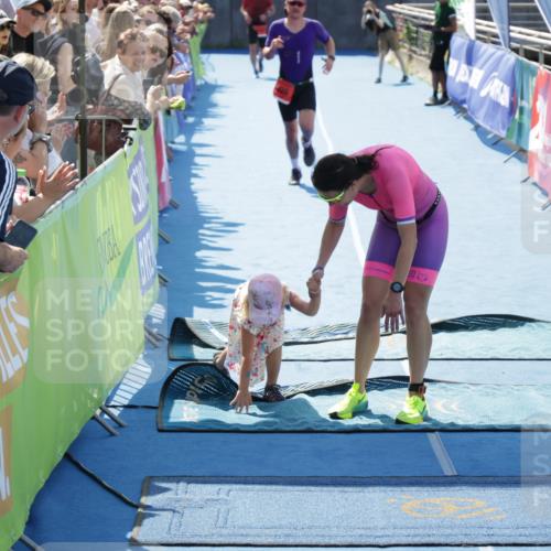 10.08.2025 - GEWOBA Citytriathlon Bremen H.Heesch http://msf.ph/oto/8554495 10.08.2025 14:09:24 Ziel 626, 693, 875, 956 meine-sportfotos.de