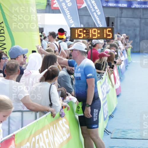 10.08.2025 - GEWOBA Citytriathlon Bremen H.Heesch http://msf.ph/oto/8554521 10.08.2025 15:19:18 Ziel 252 meine-sportfotos.de