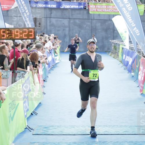 10.08.2025 - GEWOBA Citytriathlon Bremen H.Heesch http://msf.ph/oto/8554548 10.08.2025 15:19:27 Ziel 5, 72 meine-sportfotos.de