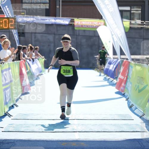 10.08.2025 - GEWOBA Citytriathlon Bremen H.Heesch http://msf.ph/oto/8554602 10.08.2025 15:52:06 Ziel 388 meine-sportfotos.de