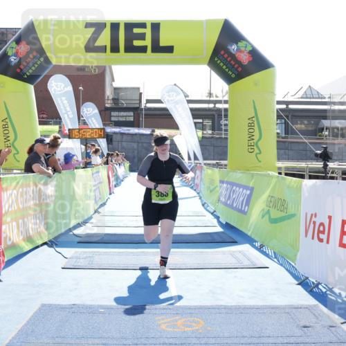 10.08.2025 - GEWOBA Citytriathlon Bremen H.Heesch http://msf.ph/oto/8554685 10.08.2025 15:52:08 Ziel 388 meine-sportfotos.de
