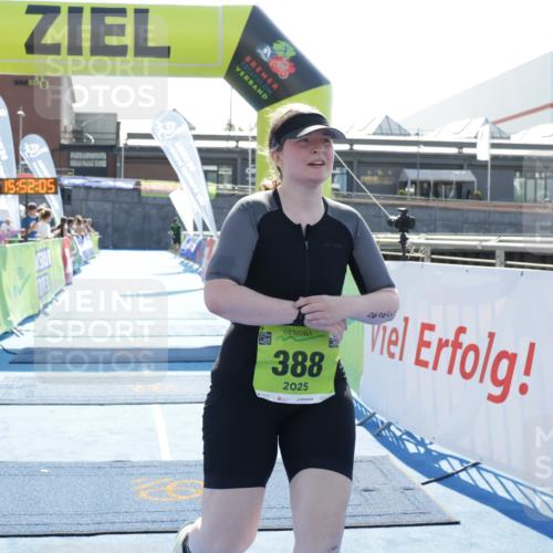 10.08.2025 - GEWOBA Citytriathlon Bremen H.Heesch http://msf.ph/oto/8554706 10.08.2025 15:52:09 Ziel 388 meine-sportfotos.de
