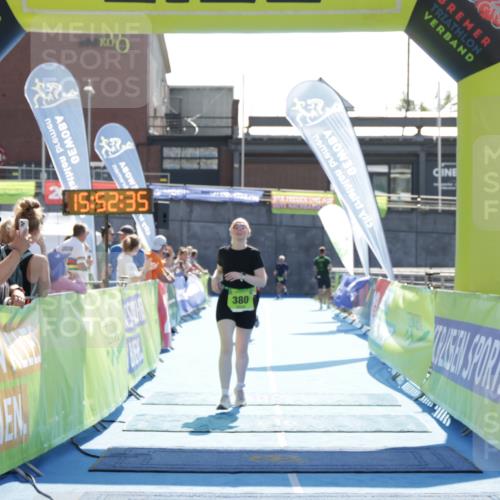 10.08.2025 - GEWOBA Citytriathlon Bremen H.Heesch http://msf.ph/oto/8554765 10.08.2025 15:52:39 Ziel 339, 380 meine-sportfotos.de