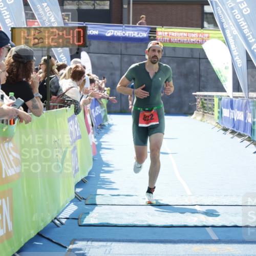 10.08.2025 - GEWOBA Citytriathlon Bremen H.Heesch http://msf.ph/oto/8554833 10.08.2025 14:12:44 Ziel 675, 822 meine-sportfotos.de