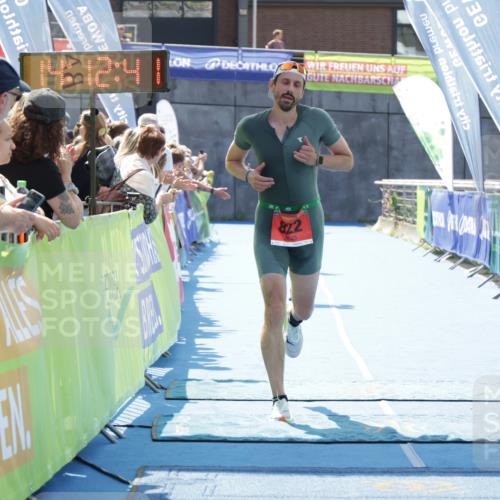 10.08.2025 - GEWOBA Citytriathlon Bremen H.Heesch http://msf.ph/oto/8554836 10.08.2025 14:12:44 Ziel 675, 822 meine-sportfotos.de