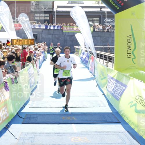 10.08.2025 - GEWOBA Citytriathlon Bremen H.Heesch http://msf.ph/oto/8554961 10.08.2025 15:21:18 Ziel 58, 90, 147 meine-sportfotos.de