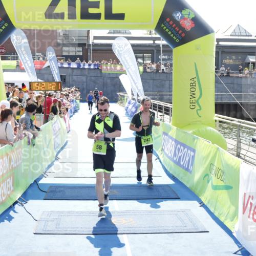 10.08.2025 - GEWOBA Citytriathlon Bremen H.Heesch http://msf.ph/oto/8554999 10.08.2025 15:21:25 Ziel 58, 90, 147, 242, 289 meine-sportfotos.de