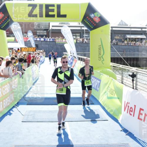 10.08.2025 - GEWOBA Citytriathlon Bremen H.Heesch http://msf.ph/oto/8555006 10.08.2025 15:21:26 Ziel 58, 90, 147, 242, 289, 484 meine-sportfotos.de