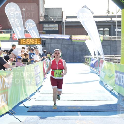 10.08.2025 - GEWOBA Citytriathlon Bremen H.Heesch http://msf.ph/oto/8555016 10.08.2025 15:54:40 Ziel 522 meine-sportfotos.de