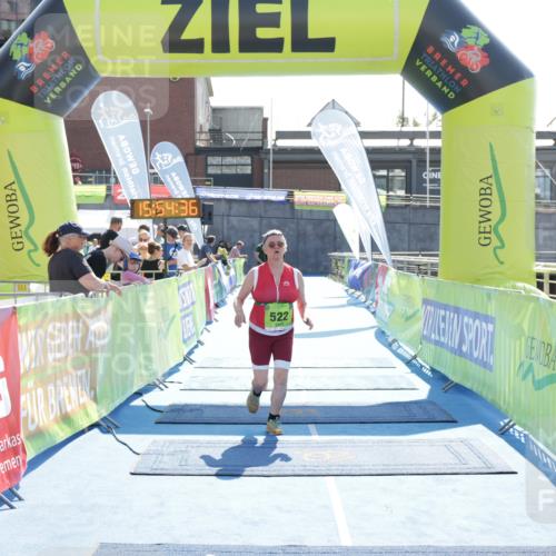 10.08.2025 - GEWOBA Citytriathlon Bremen H.Heesch http://msf.ph/oto/8555035 10.08.2025 15:54:40 Ziel 522 meine-sportfotos.de