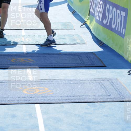 10.08.2025 - GEWOBA Citytriathlon Bremen H.Heesch http://msf.ph/oto/8555046 10.08.2025 15:21:40 Ziel 253, 865 meine-sportfotos.de