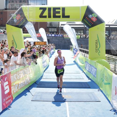 10.08.2025 - GEWOBA Citytriathlon Bremen H.Heesch http://msf.ph/oto/8555095 10.08.2025 15:22:07 Ziel 479 meine-sportfotos.de
