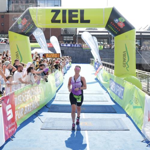10.08.2025 - GEWOBA Citytriathlon Bremen H.Heesch http://msf.ph/oto/8555098 10.08.2025 15:22:07 Ziel 479 meine-sportfotos.de