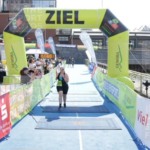 10.08.2025 - GEWOBA Citytriathlon Bremen H.Heesch http://msf.ph/oto/8555148 10.08.2025 15:56:05 Ziel 413 meine-sportfotos.de