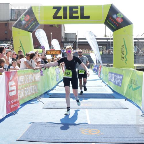 10.08.2025 - GEWOBA Citytriathlon Bremen H.Heesch http://msf.ph/oto/8555170 10.08.2025 15:22:34 Ziel 124, 462, 480 meine-sportfotos.de