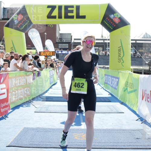 10.08.2025 - GEWOBA Citytriathlon Bremen H.Heesch http://msf.ph/oto/8555173 10.08.2025 15:22:35 Ziel 124, 462, 480 meine-sportfotos.de