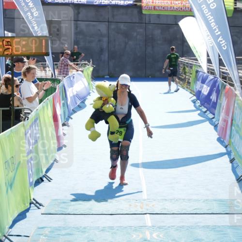 10.08.2025 - GEWOBA Citytriathlon Bremen H.Heesch http://msf.ph/oto/8555202 10.08.2025 15:56:15 Ziel 529 meine-sportfotos.de