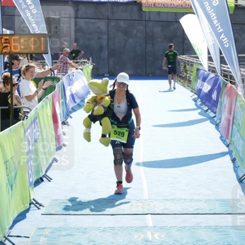 10.08.2025 - GEWOBA Citytriathlon Bremen H.Heesch http://msf.ph/oto/8555213 10.08.2025 15:56:15 Ziel 529 meine-sportfotos.de