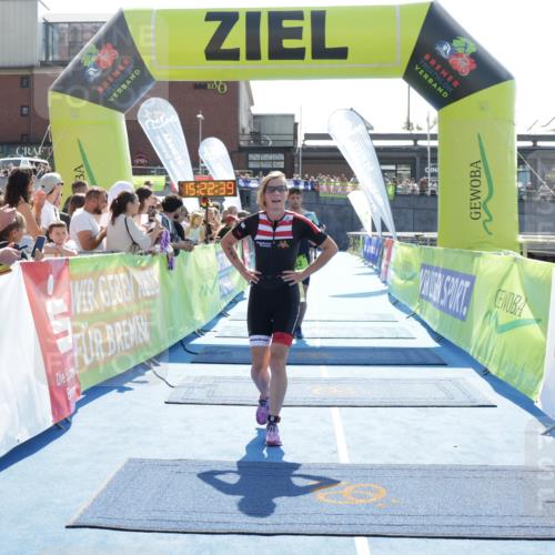 10.08.2025 - GEWOBA Citytriathlon Bremen H.Heesch http://msf.ph/oto/8555217 10.08.2025 15:22:43 Ziel 52, 246, 480 meine-sportfotos.de