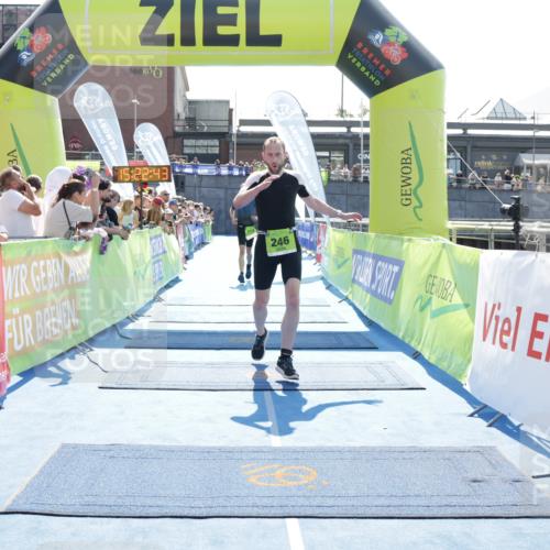 10.08.2025 - GEWOBA Citytriathlon Bremen H.Heesch http://msf.ph/oto/8555241 10.08.2025 15:22:46 Ziel 52, 213, 246, 480 meine-sportfotos.de