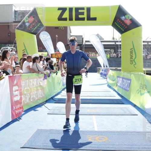 10.08.2025 - GEWOBA Citytriathlon Bremen H.Heesch http://msf.ph/oto/8555255 10.08.2025 15:22:50 Ziel 52, 108, 213, 246 meine-sportfotos.de