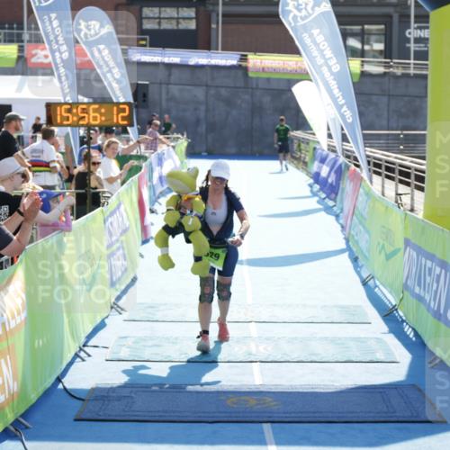 10.08.2025 - GEWOBA Citytriathlon Bremen H.Heesch http://msf.ph/oto/8555263 10.08.2025 15:56:17 Ziel 529 meine-sportfotos.de