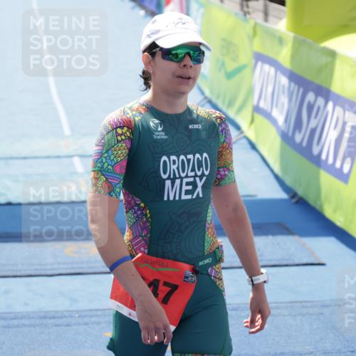 10.08.2025 - GEWOBA Citytriathlon Bremen H.Heesch http://msf.ph/oto/8555291 10.08.2025 14:17:02 Ziel 582, 947 meine-sportfotos.de