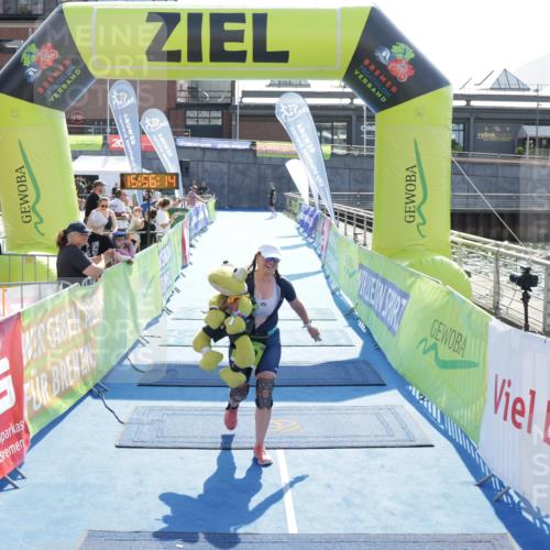 10.08.2025 - GEWOBA Citytriathlon Bremen H.Heesch http://msf.ph/oto/8555315 10.08.2025 15:56:19 Ziel 529 meine-sportfotos.de