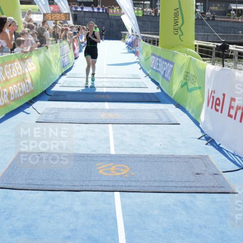 10.08.2025 - GEWOBA Citytriathlon Bremen H.Heesch http://msf.ph/oto/8555441 10.08.2025 15:23:55 Ziel 209, 360, 363, 372 meine-sportfotos.de
