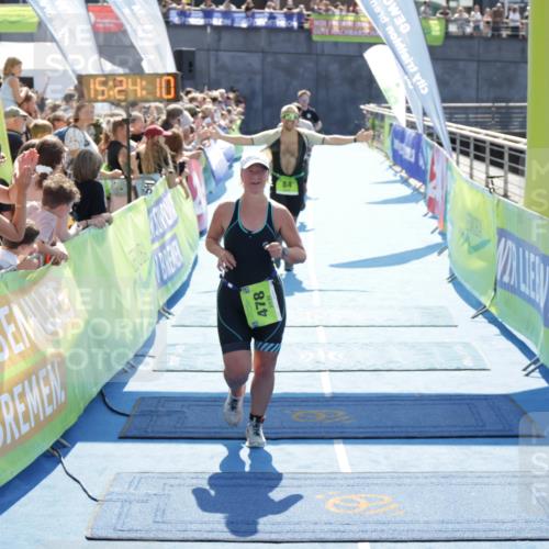 10.08.2025 - GEWOBA Citytriathlon Bremen H.Heesch http://msf.ph/oto/8555498 10.08.2025 15:24:14 Ziel 18, 84, 152, 154, 478 meine-sportfotos.de