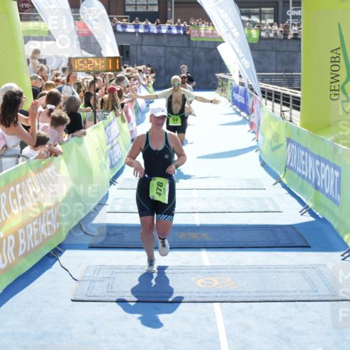 10.08.2025 - GEWOBA Citytriathlon Bremen H.Heesch http://msf.ph/oto/8555501 10.08.2025 15:24:15 Ziel 18, 84, 152, 478 meine-sportfotos.de