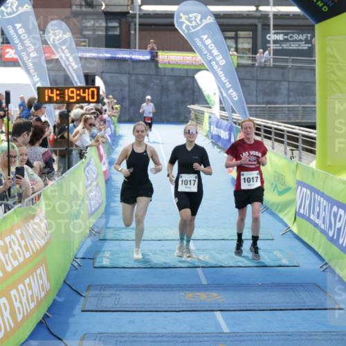 10.08.2025 - GEWOBA Citytriathlon Bremen H.Heesch http://msf.ph/oto/8555598 10.08.2025 14:19:44 Ziel 667, 1017 meine-sportfotos.de