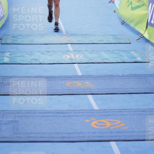 10.08.2025 - GEWOBA Citytriathlon Bremen H.Heesch http://msf.ph/oto/8555609 10.08.2025 14:20:02 Ziel 688 meine-sportfotos.de