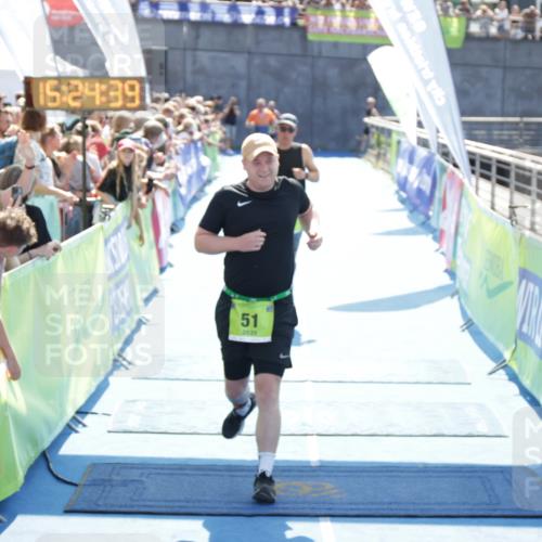 10.08.2025 - GEWOBA Citytriathlon Bremen H.Heesch http://msf.ph/oto/8555611 10.08.2025 15:24:43 Ziel 51, 234 meine-sportfotos.de