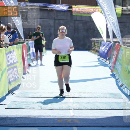 10.08.2025 - GEWOBA Citytriathlon Bremen H.Heesch http://msf.ph/oto/8555613 10.08.2025 16:02:00 Ziel 391 meine-sportfotos.de