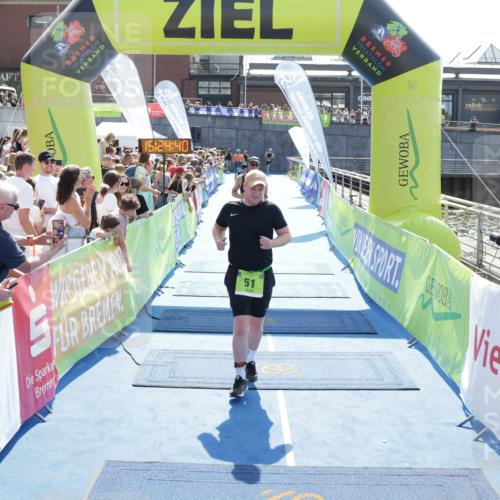 10.08.2025 - GEWOBA Citytriathlon Bremen H.Heesch http://msf.ph/oto/8555621 10.08.2025 15:24:44 Ziel 51, 234 meine-sportfotos.de