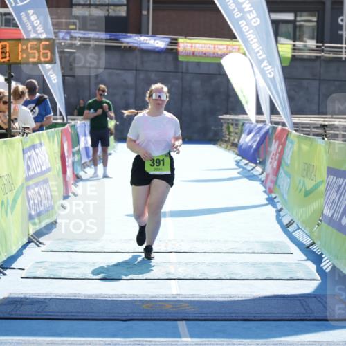 10.08.2025 - GEWOBA Citytriathlon Bremen H.Heesch http://msf.ph/oto/8555623 10.08.2025 16:02:00 Ziel 391 meine-sportfotos.de