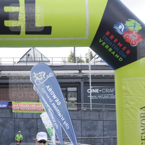 10.08.2025 - GEWOBA Citytriathlon Bremen H.Heesch http://msf.ph/oto/8555633 10.08.2025 14:20:10 Ziel 586, 688 meine-sportfotos.de