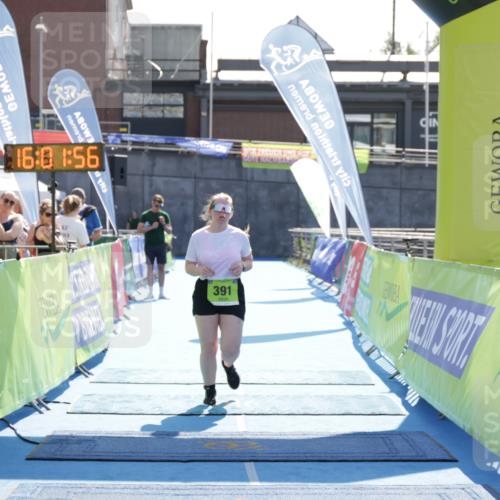 10.08.2025 - GEWOBA Citytriathlon Bremen H.Heesch http://msf.ph/oto/8555643 10.08.2025 16:02:00 Ziel 391 meine-sportfotos.de