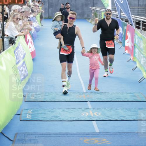 10.08.2025 - GEWOBA Citytriathlon Bremen H.Heesch http://msf.ph/oto/8555673 10.08.2025 14:20:47 Ziel 735, 790, 838, 921 meine-sportfotos.de