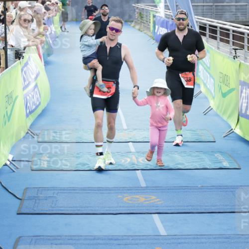 10.08.2025 - GEWOBA Citytriathlon Bremen H.Heesch http://msf.ph/oto/8555684 10.08.2025 14:20:48 Ziel 732, 735, 790, 838, 921 meine-sportfotos.de